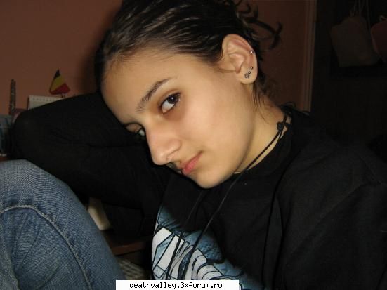 presentatzi-va oamenilor!!! - irina, cnme as well.. vreti sa stiti altceva - nice to meet....?